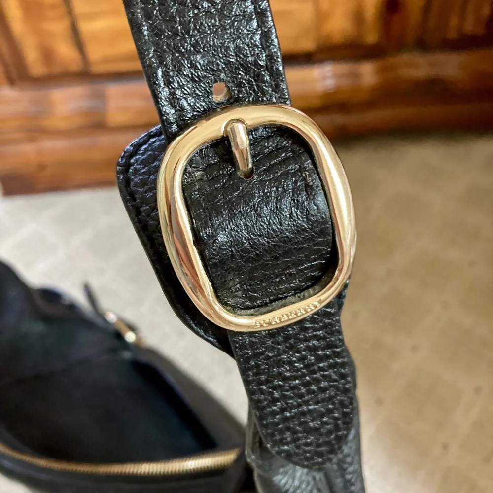 Burberry pebbled leather hobo medium-large - Picture 8 of 11